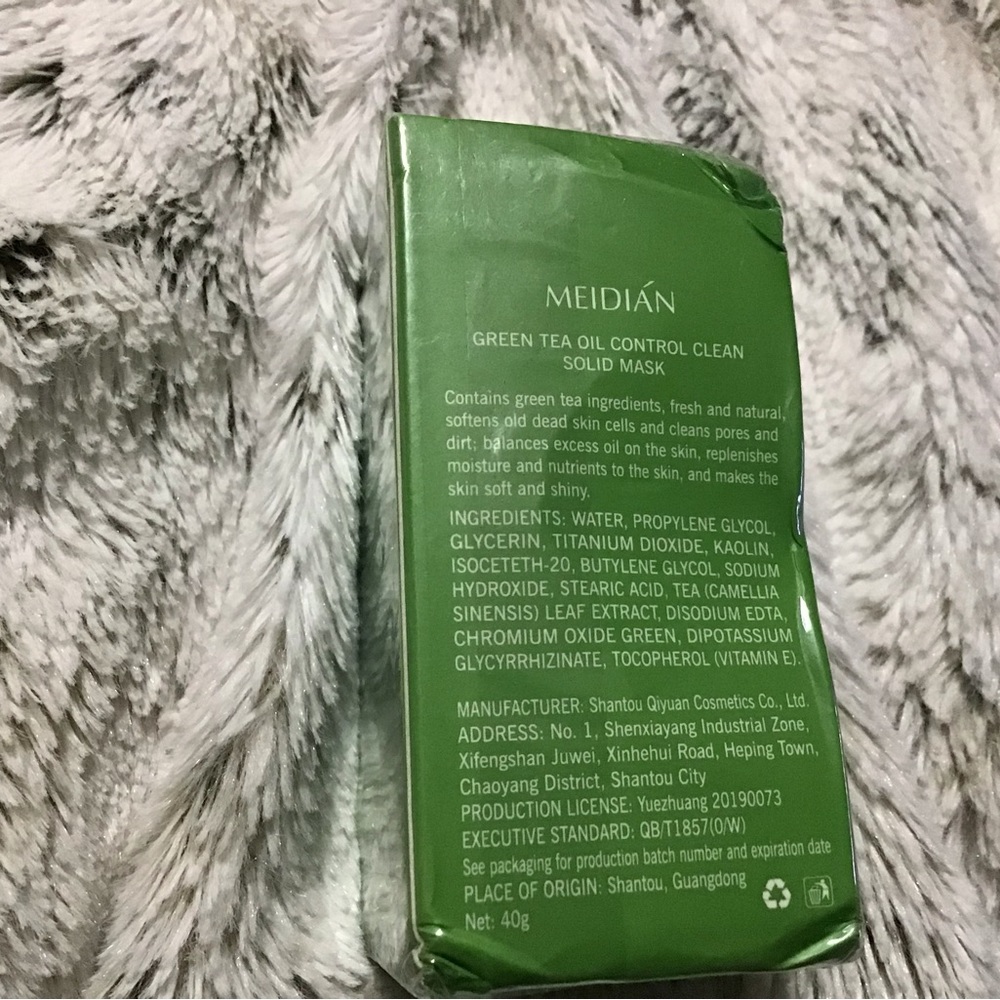 Green mask stick Meidian distressed sealed box 40g